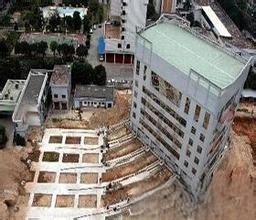 满城怎么对女儿墙做好房子加固工资？